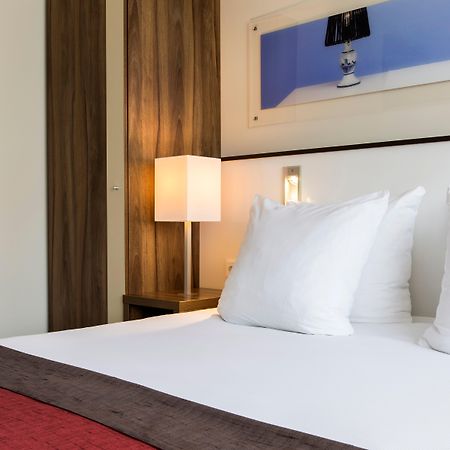 Holiday Inn Eindhoven Centre By Ihg Esterno foto