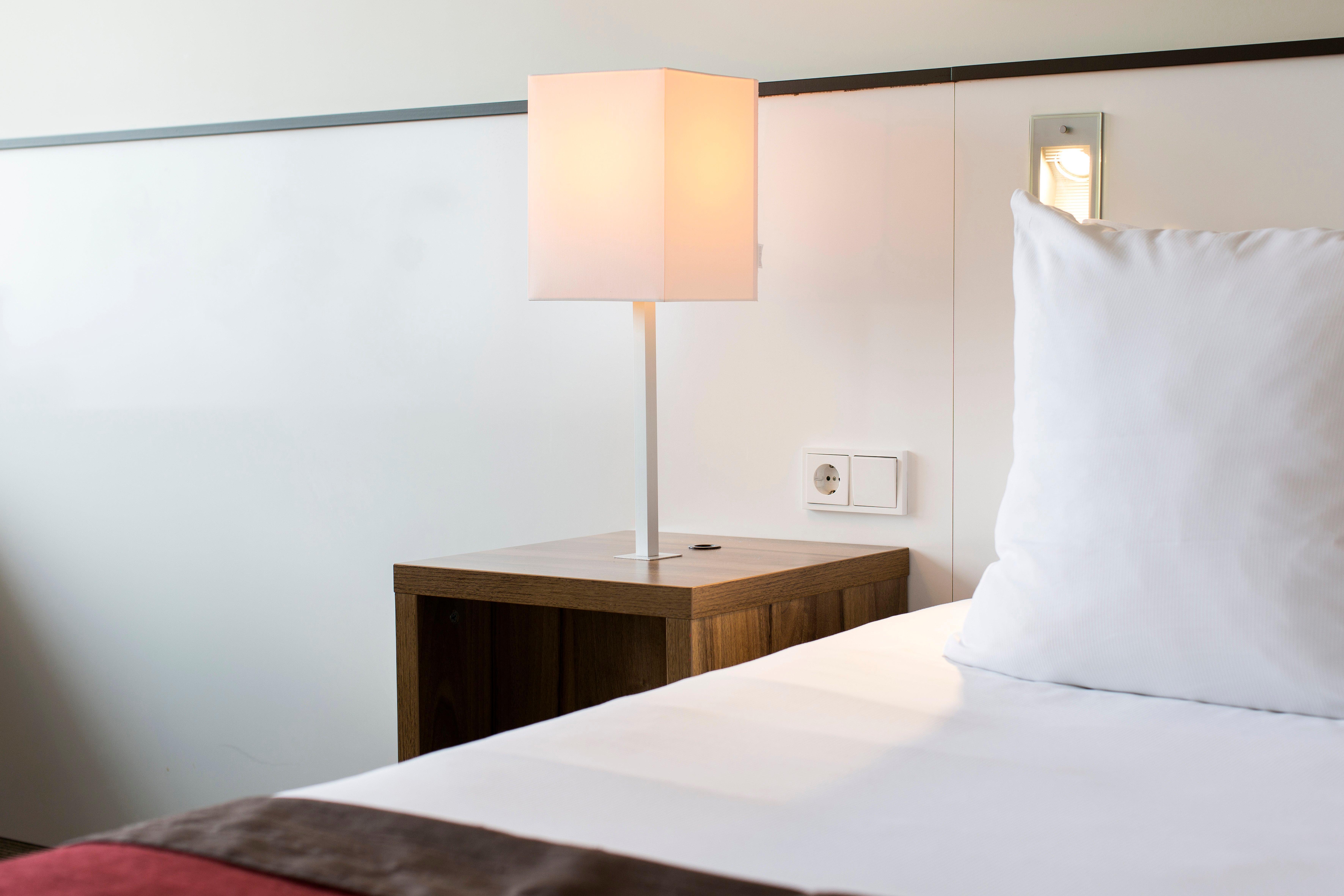 Holiday Inn Eindhoven Centre By Ihg Esterno foto