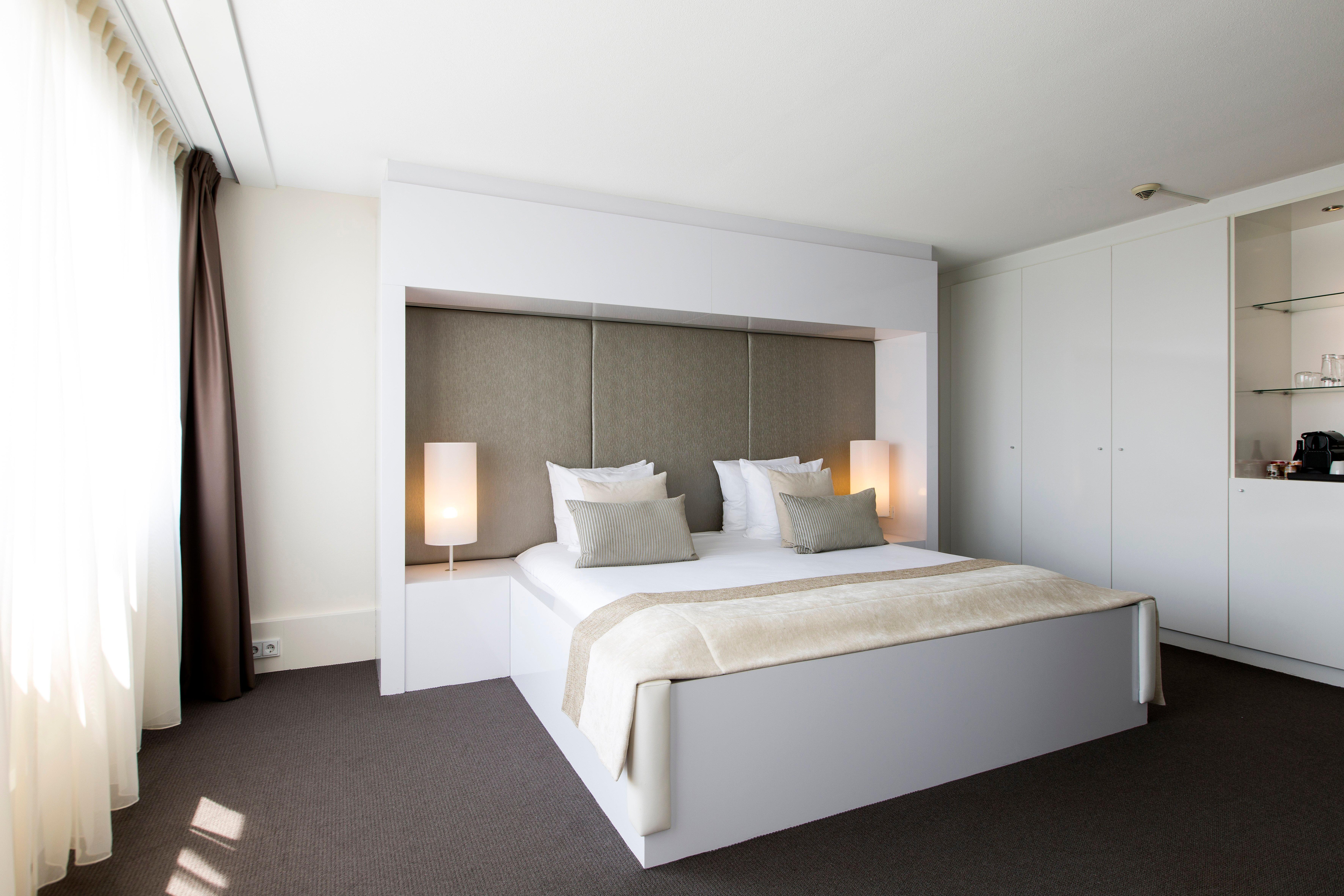 Holiday Inn Eindhoven Centre By Ihg Esterno foto